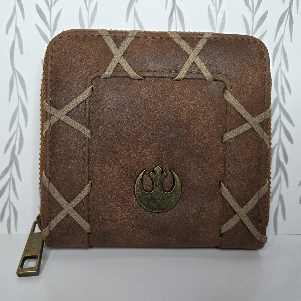 Star Wars Princess Leia Endor Zip Around Wallet Thinkgeek NEW